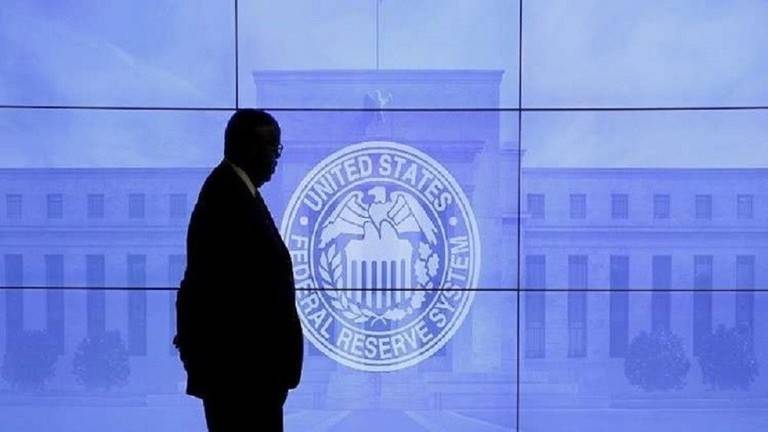 رؤساء سابقون للاحتياطي الفدرالي الأمريكي يطالبون ببنك مركزي مستقل