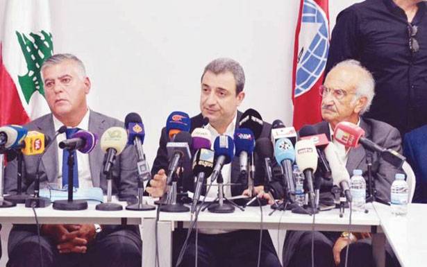 «التقدّمي الإشتراكي» قدّم مُطالعة قانونيّة عن حادثة قبرشمون

أبو فاعور: نتّهم فريقاً محسوباً على رئيس الجمهوريّة بمُحاولة فبركة ملفّ قضائي