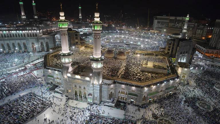 اكتمال المرحلة الأولى من نقل الحجاج إلى مشعر منى