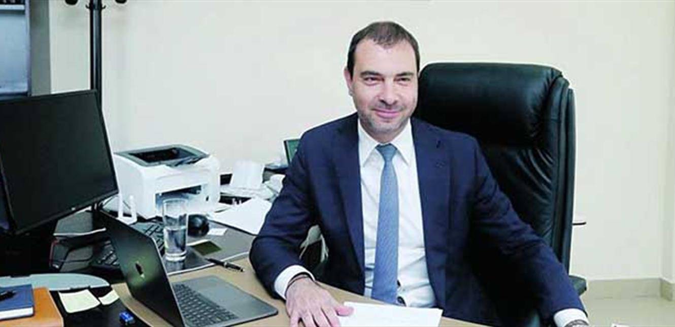 أفيوني: الاستقرار السياسي أهم عامل لاستعادة ثقة الاسواق