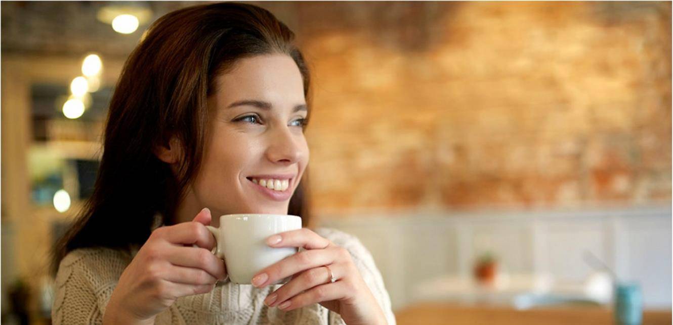 انتبهوا.. القهوة تُعرّضكِم لخطر الصداع النصفي!