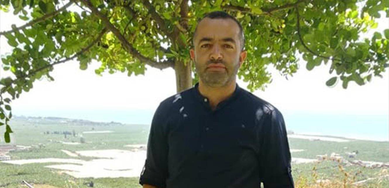 بعد انقطاع دام 25 عاماً "بلال" نجح بالامتحانات الرسمية.. وهذا معدله!