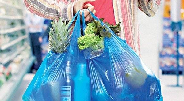 وزيرة البيئة الألمانية تعمل على قوانين لحظر الأكياس البلاستيكية