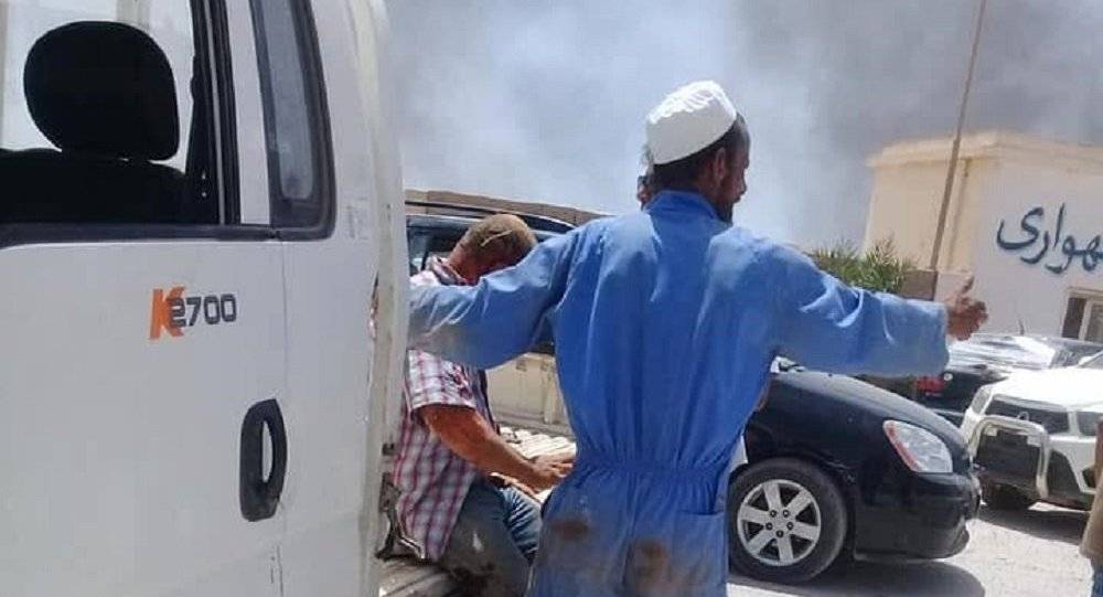 إعلام: قتلى في تفجير قرب مجمع تجاري في بنغازي
