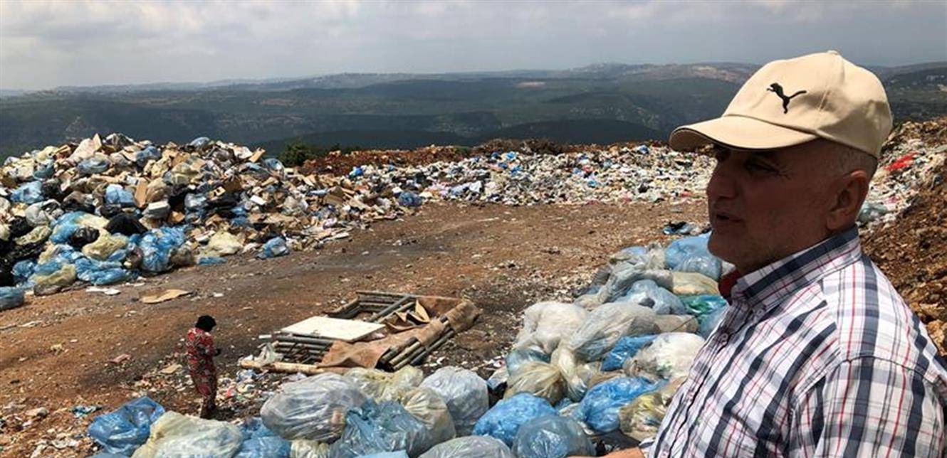 جريمة بحق البيئة.. النفايات تغزو محمية طبيعية والأهالي يرفعون الصوت!