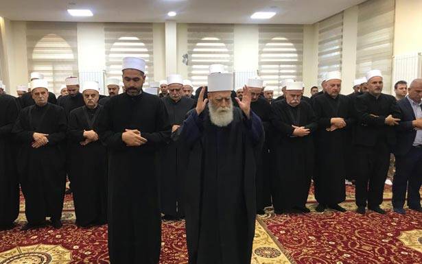 حسن : نــــؤكد بعد لقاء بعبدا

على حـلّ كــلّ الإشــكـــالات بالحوار والتفاهم