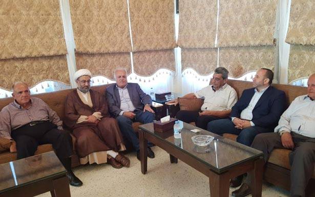 وفد اشتراكي يزور وقف الشيعة في جون