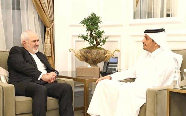 ظريف التقى نظيره القطري: الارهاب الاقتصادي ضد ايران غير مجد