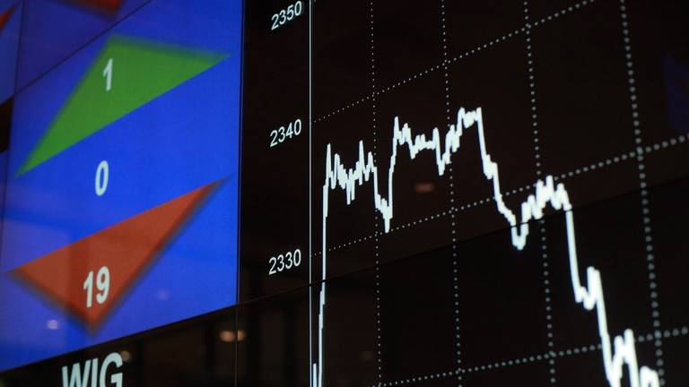 مؤشرات قوية من سوق السندات على ركود عالمي