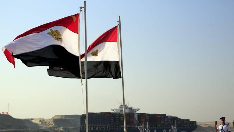 مصر تصدر تعليمات جديدة تضبط عبور البضائع