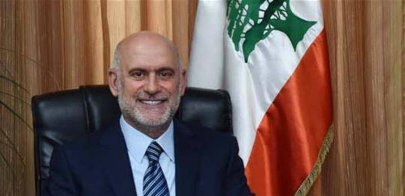 فنيانوس: لا يجوز ترك نفايات 4 أقضية بين الناس وبيوتهم