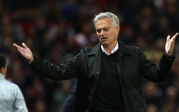 مورينيو: على فيليكس أن يتحمل مسؤوليته

واستثمارات أتلتيكو مدريد لا تُصدق