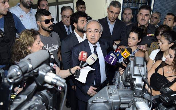 تفقد نظارة قصر عدل بيروت والتقى رامبلينغ

سرحان: قانون العفو العام قيد الدرس