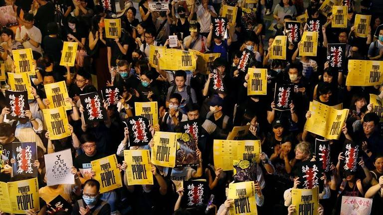 المتظاهرون يتجمعون من جديد في هونغ كونغ للاحتجاج