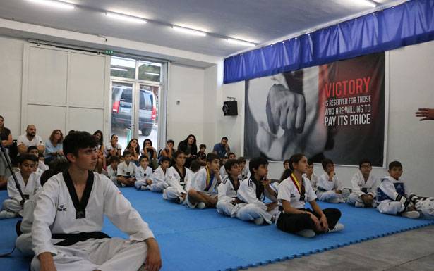 زيارة رئيس الاتحاد اللبناني للتايكواندو الى نادي «Activity Square»