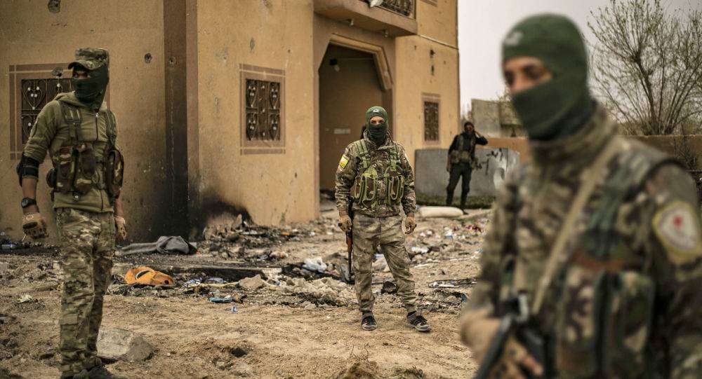 بهجوم مجهول... اغتيال رئيس جهاز "الأمن العام" بتنظيم "قسد" بالرقة