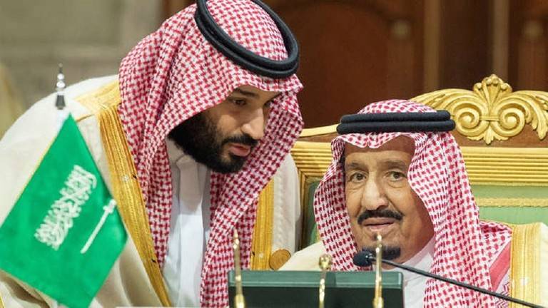 برقية من العاهل السعودي وولي العهد إلى وزير الداخلية