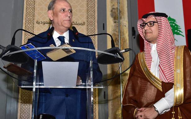 الجراح وبــخـــاري افتتحا معرض الذاكرة الديبلوماسيّة السعوديّة ــ اللبنانيّة