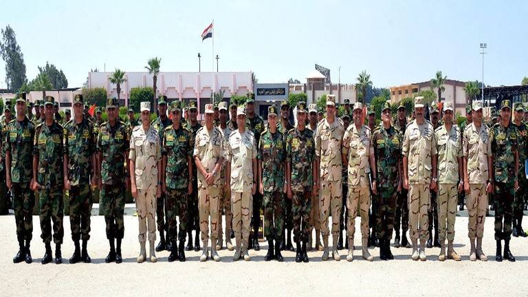 قوات من المظلات المصرية تشارك بتدريبات "حماة الصداقة - 4" في روسيا