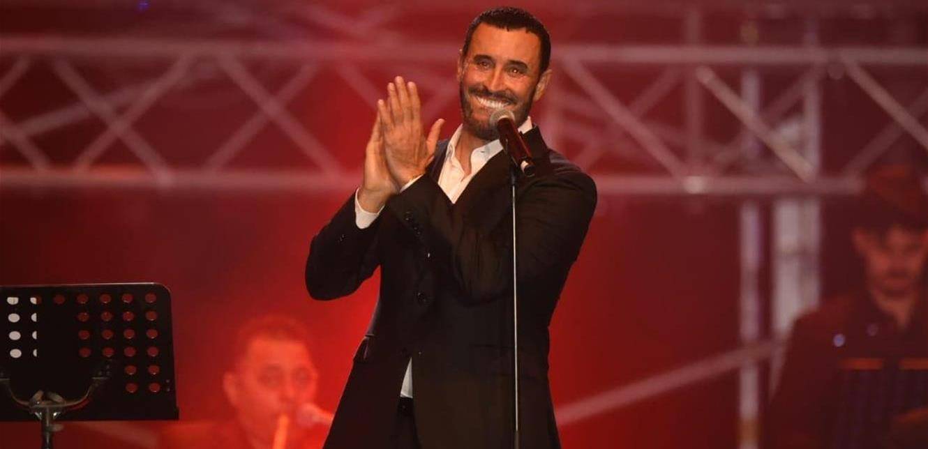 هكذا رد كاظم الساهر على خبر إنفصاله عن خطيبته (فيديو)