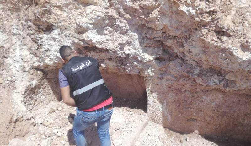 أمن الدولة يعثر على عظام بشرية بمغارة!