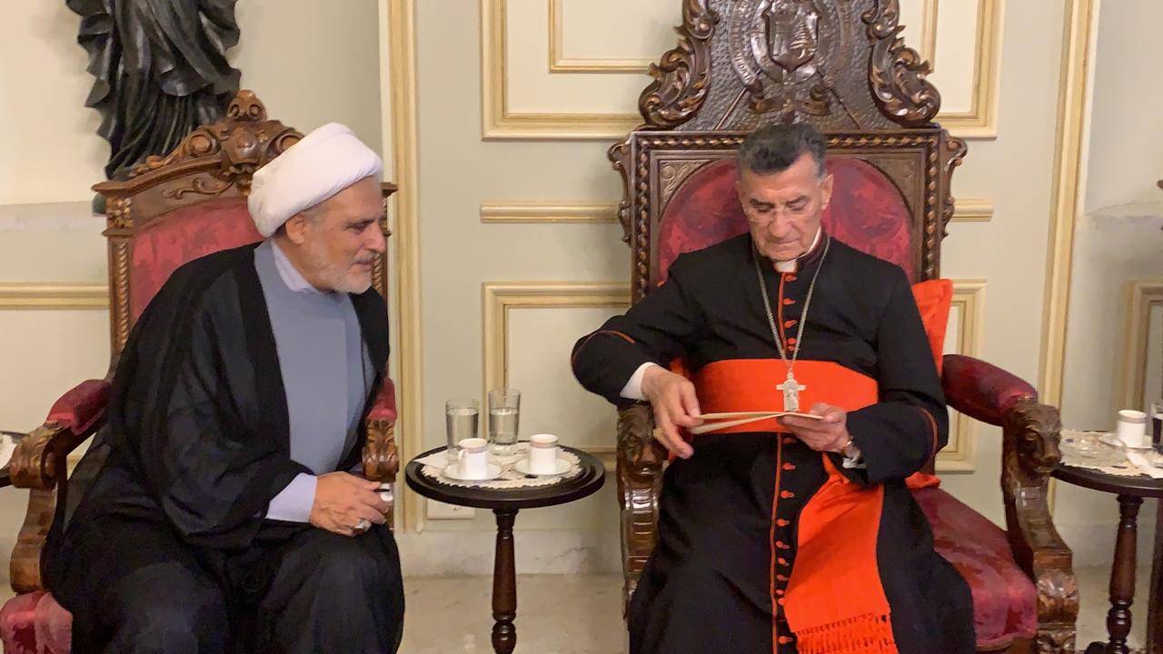 الراعي تسلم من وفد أمل دعوة لحضور مهرجان ذكرى اخفاء الصدر