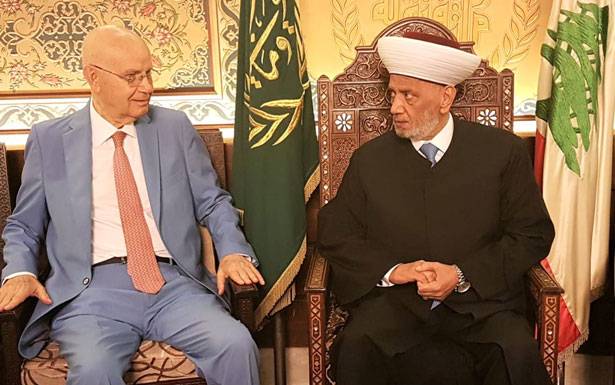 «امل» سلّمت الراعي ودريان وفضل الله دعوة لحضور مهرجان ذكرى اخفاء الصدر