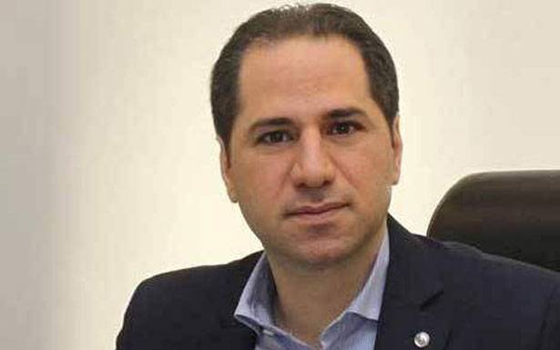 الجميل يتساءل...