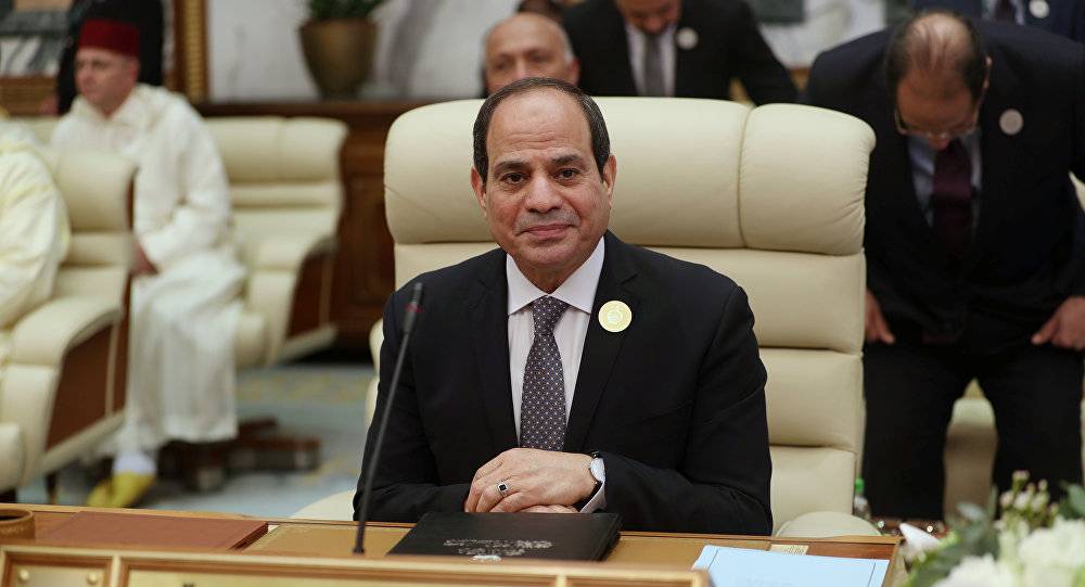 صحيفة: السيسي يجري زيارة ذات أهمية خاصة للكويت ويناقش ملفات "ملتهبة"