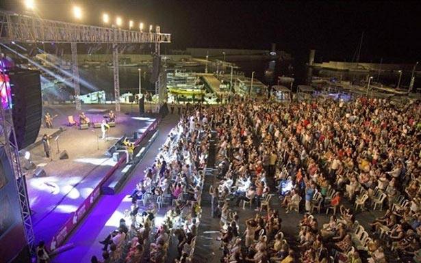 لجنة مهرجانات البترون الدوليّة
افتتحت معرض «ملح» للجمال