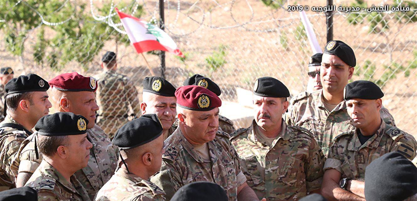 قائد الجيش من جرود عرسال: سنكمل الطريق مهما طالت