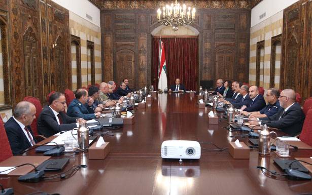 عون تــرأس اجتماع المجـلــس الأعـلـى للدفاع : لضرورة الدفاع عن سيادة لبنان لأنه حق مشروع