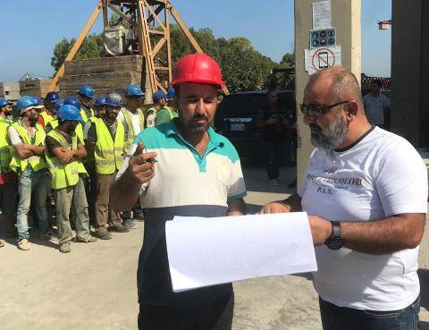 "العمل": دهم مصنع للاسمنت ومحاضر ضبط بحق صاحبه في البترون