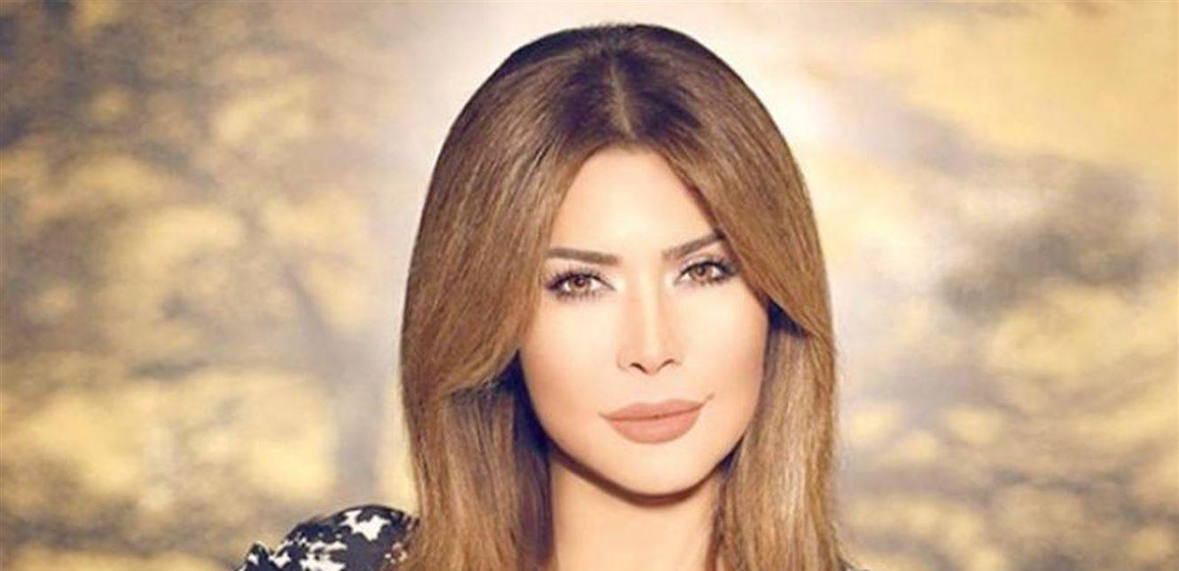 نوال الزغبي: أريد السلام (صورة)