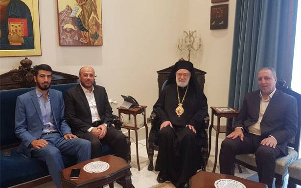 عوده التقى وفداً من «حماس»: تؤكد دعمنا الثابت للقدس والمقدسات