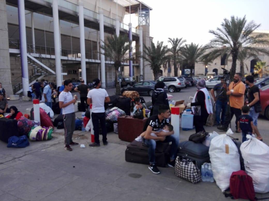 دفعة من النازحين السوريين غادرت بيروت