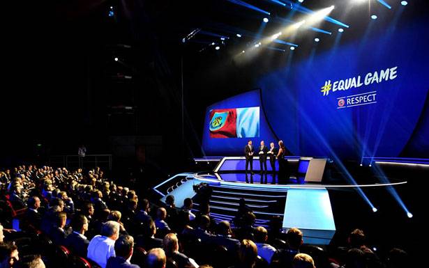 قرعة دوري أبطال أوروبا :ريال مدريد بمواجهة سان جرمان وبرشلونة مع دورتموند وانتر مي لان