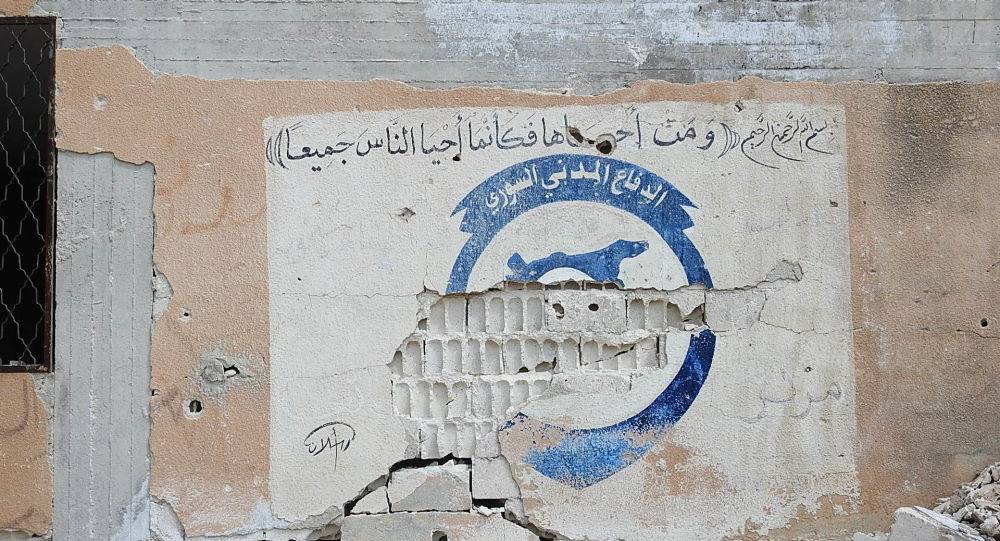 جنود سوريون يمشطون مدرسة حكومية حولها "الخوذ البيضاء" إلى مقر لعملياته... فيديو