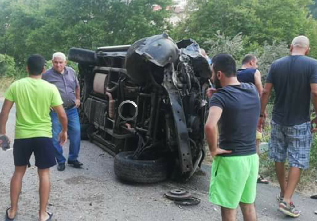 جريح بانقلاب سيارة على طريق بلدة شدرا
