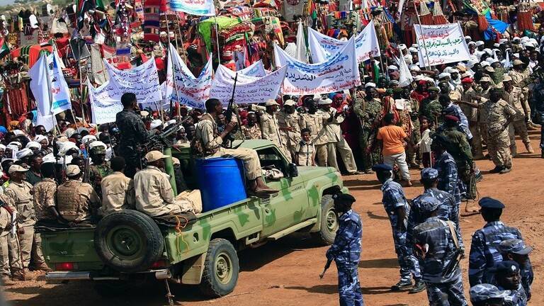 السودان.. 4 حركات مسلحة في دارفور تعلن أنها ستجري مفاوضات مع الحكومة المقبلة