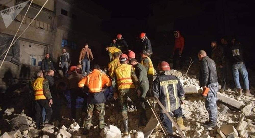مقتل 15 شخصا بانهيار مبنى في مالي... فيديو