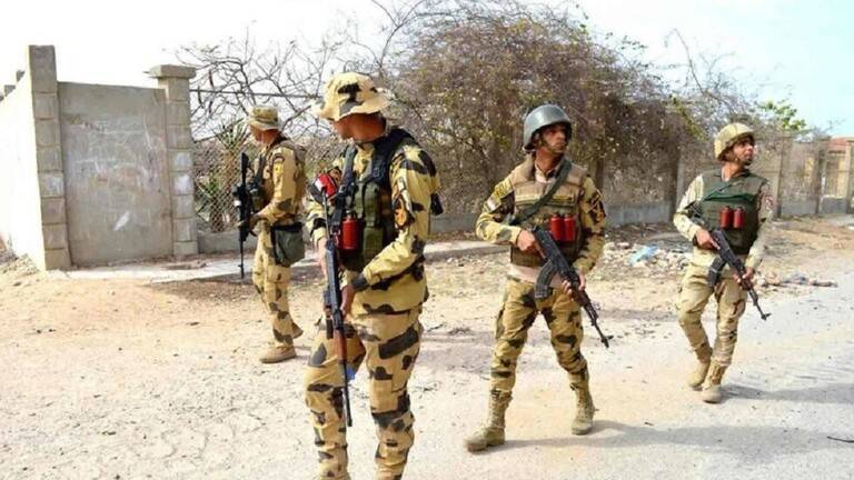 مصر.. الجيش المصري يضبط ذخائر وقواذف