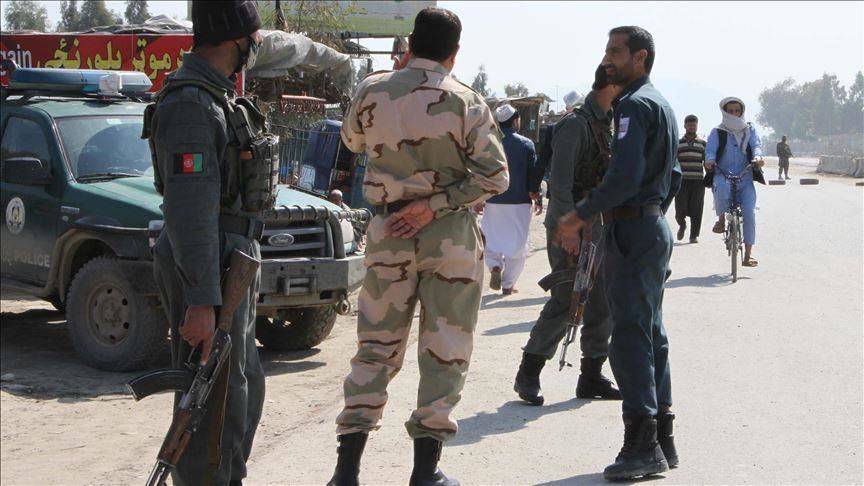 مقتل 4 مدنيين بتفجير مفخخة أمام قاعدة عسكرية جنوبي كابل