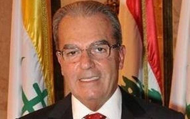 الخازن يردّ على قباني: معيب الإساءة الى مقام رئاسة الجمهوريّة