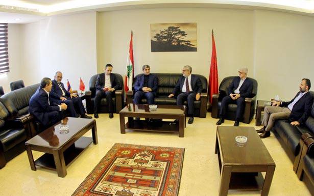 السفير الايراني زار الطاشناق وبحثا دور إيران بالحفاظ على دعم المقاومة
