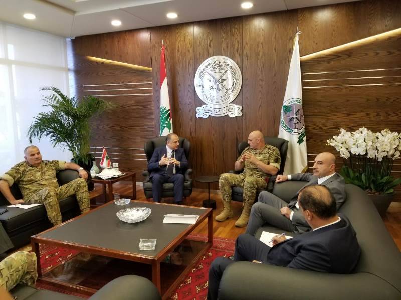 اجتماع أمني في وزارة الدفاع للبحث في المعابر غير الشرعية