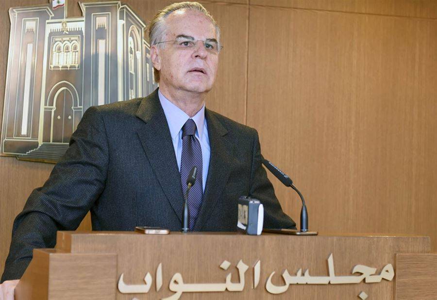 اقتراح قانون بإسم تكتل "الجمهورية القوية"