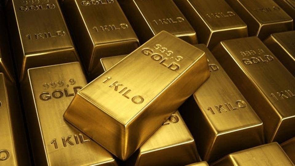 أسعار الذهب ترتفع منهية سلسلة خسائر امتدت 4 أيام