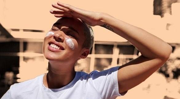 هل يحتاج أصحاب البشرة السمراء للواقي الشمسي؟