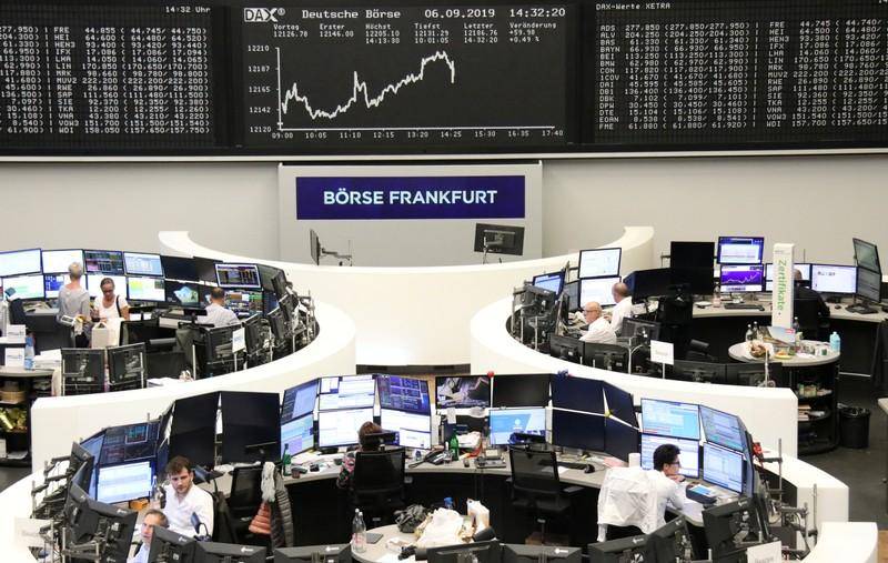 الأسهم الأوروبية تفتح منخفضة وفايننشال تايمز 100 يقود الخسائر